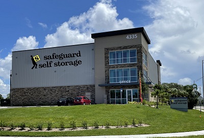 Climate Controlled Self Storage Units at 4335 Royal Palm Drive, Bradenton, FL 34210